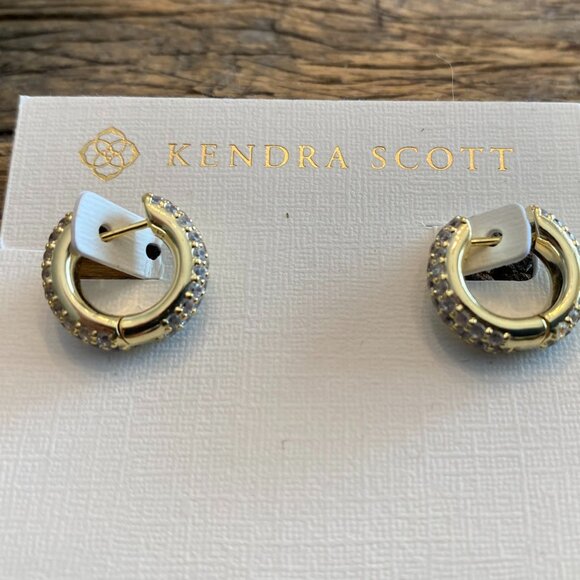 Kendra Scott Mikki Pave Huggie Earrings in Gold - Picture 5 of 5